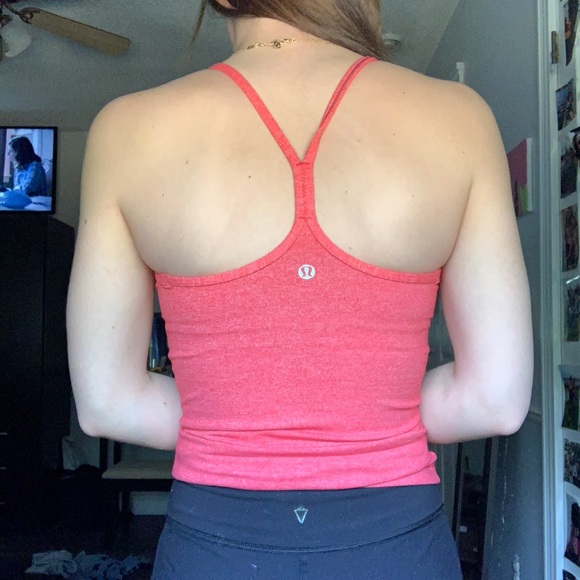 🌸 Lululemon tank top - Picture 2 of 4